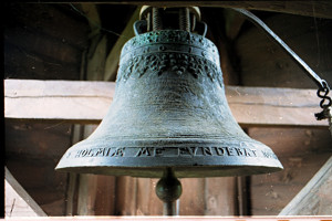Zvans Turaidas baznīcas tornī. Izgatavots 1663. gadā